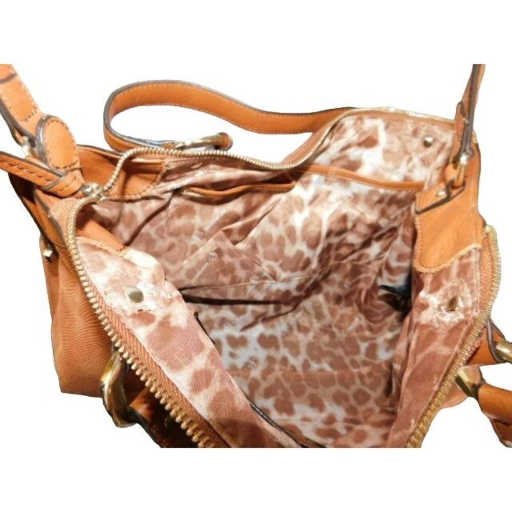B. Makowsky Glossy Tan Shoulder Bag - Picture 5 of 5
